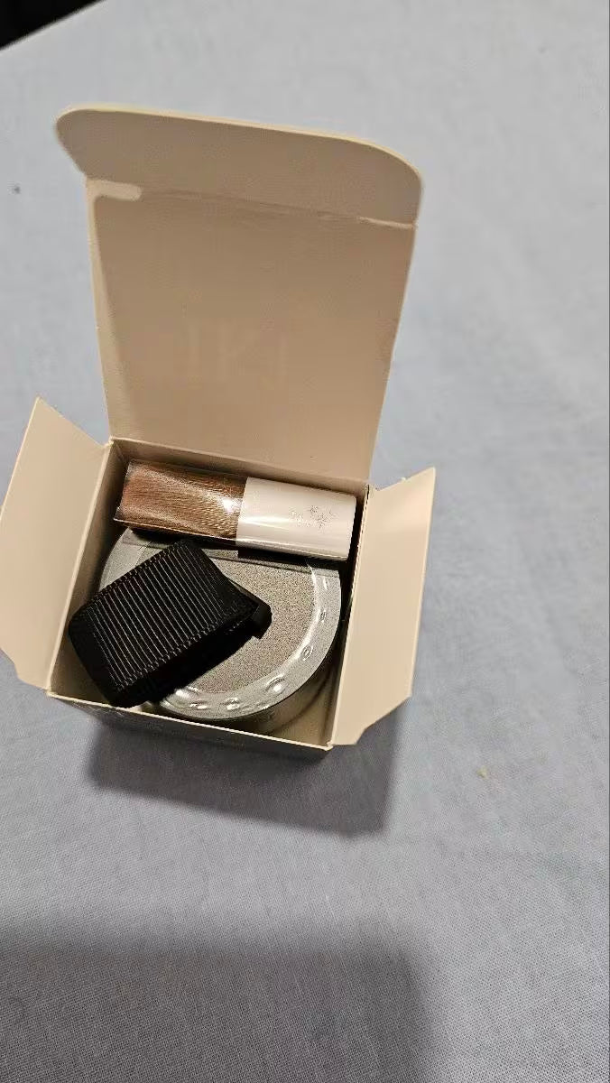 Veloura™ Volume Touch Powder