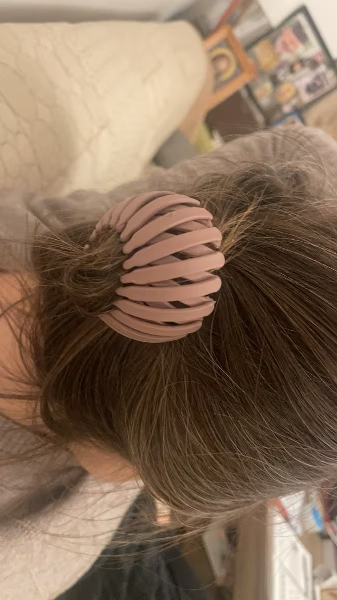 Veloura BunLock™ | Effortless Expanding Hair Clip